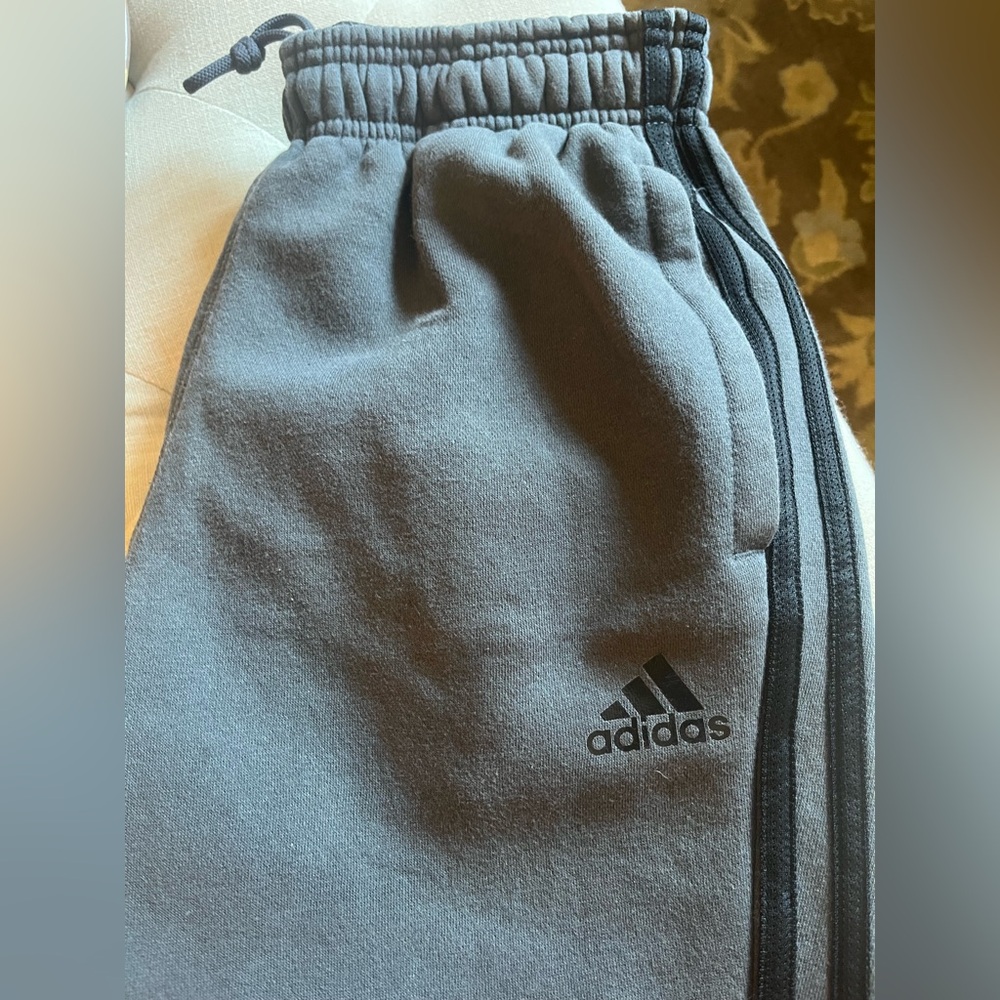 Adidas Men’s Esentials 3 Stripe Joggers